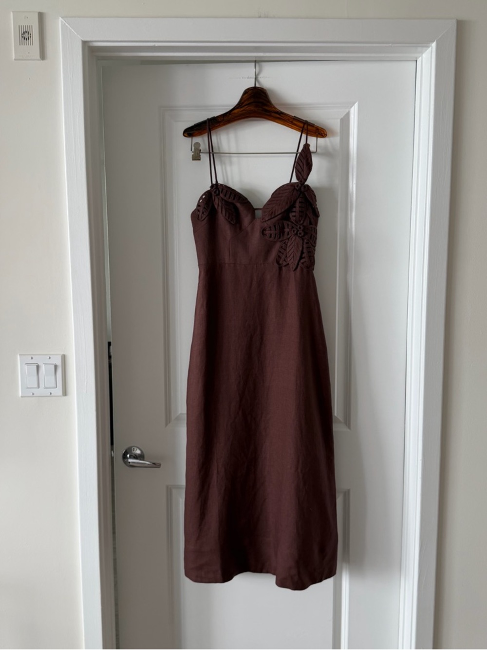 Farm Rio Appliqué linen midi dress - Picture 4 of 9